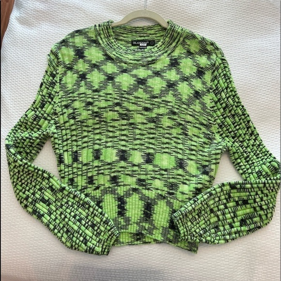 BlankNYC Women's Green The Clash Crew
Neck Balloon Sleeves Sweater - Picture 6 of 16